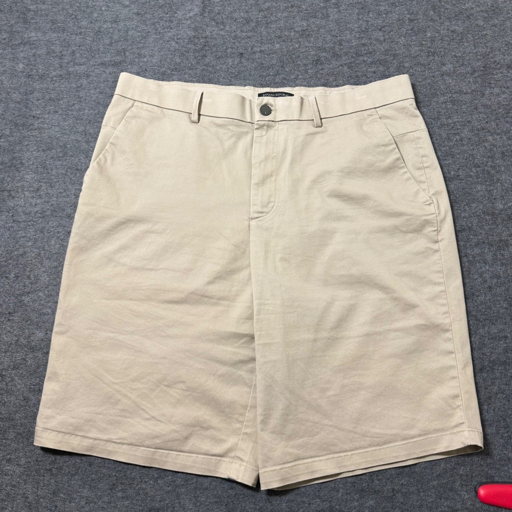Banana Republic Emerson Short Mens 36 Khaki Tan Chino Stretch Cotton Blend